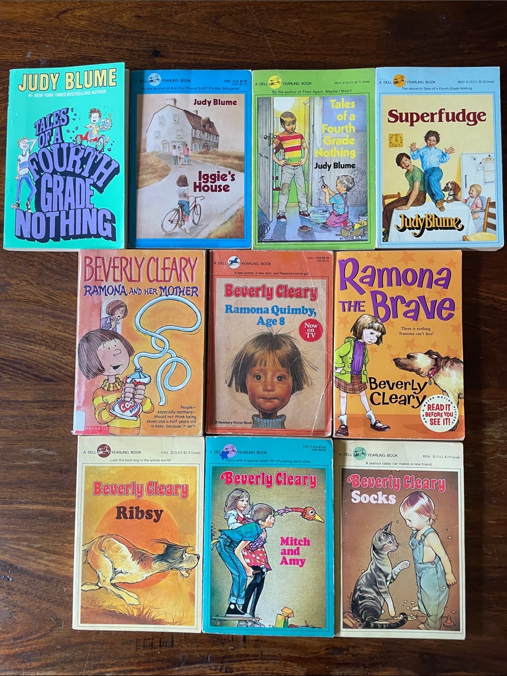10 Vintage or Newer Judy Blume and Beverly Cleary Softcover Books